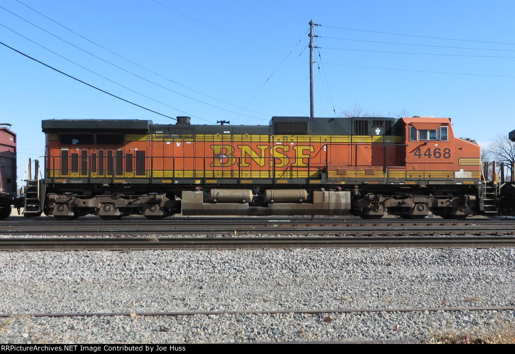 BNSF 4468